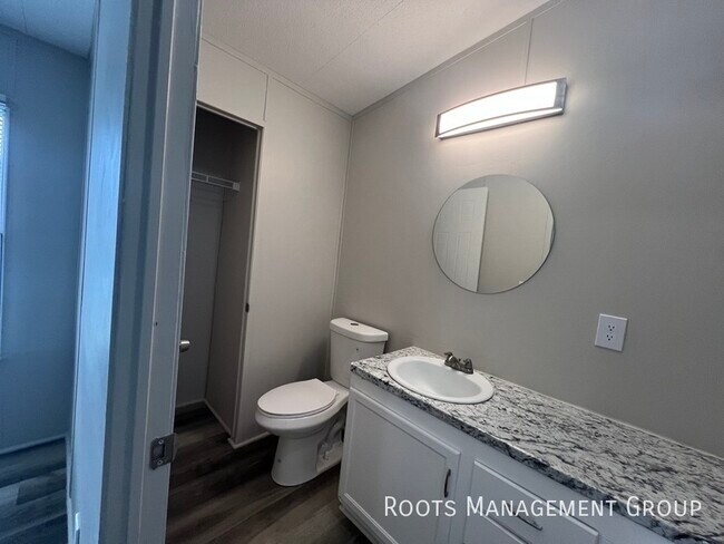 Foto del edificio - 1010 Reservation Rd