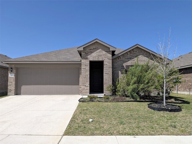 Foto del edificio - 9513 Doverglen Dr