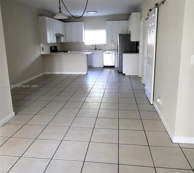 Foto del edificio - 4812 Washington St