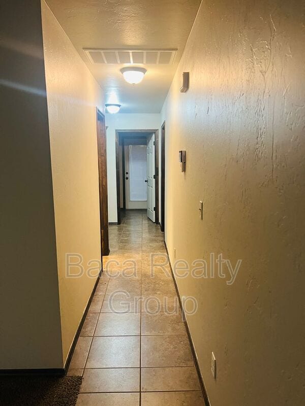 Foto del edificio - 702 NE 21st Terrace