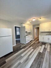 Building Photo - 197 Gates Ave