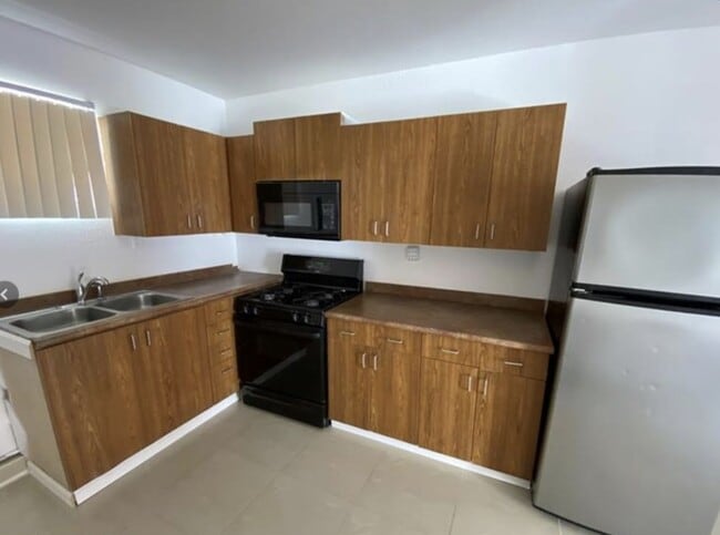 Foto del edificio - STUDIO NEAR AIRPORT, STRIP AND UNLV