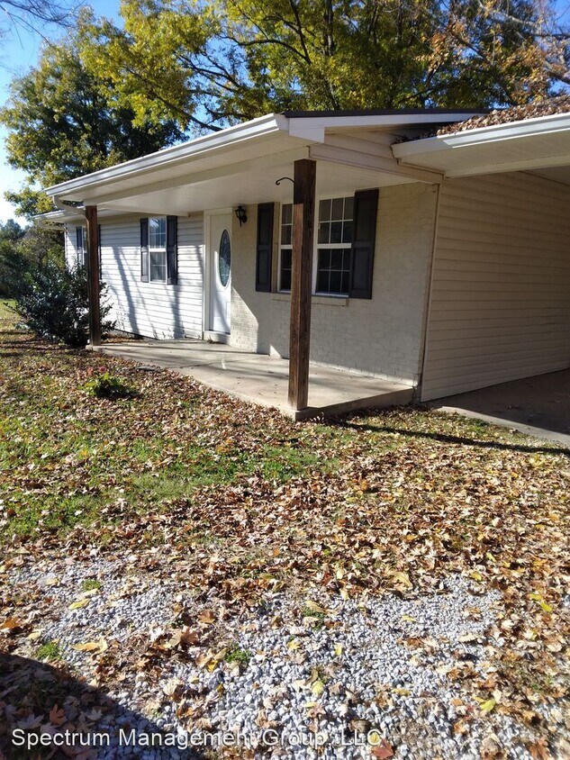Building Photo - 3 br, 1.5 bath House - 308 W College Street