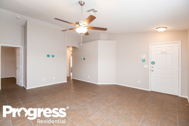 Foto del edificio - 328 S 89th St