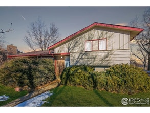 Building Photo - 3445 Moorhead Ave