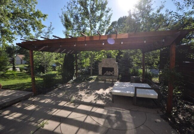 Foto del edificio - 3100 Prescott Ave