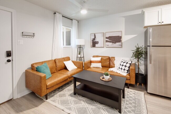 18-web-o-mls-The Vine_07 - The Vine