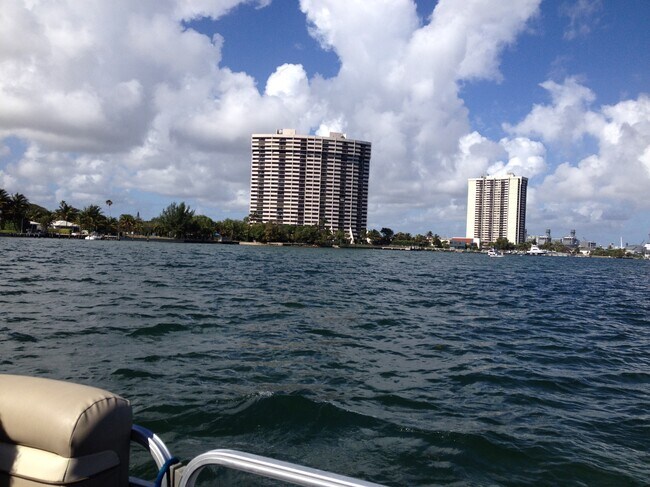 Foto del edificio - 5200 N Flagler Dr