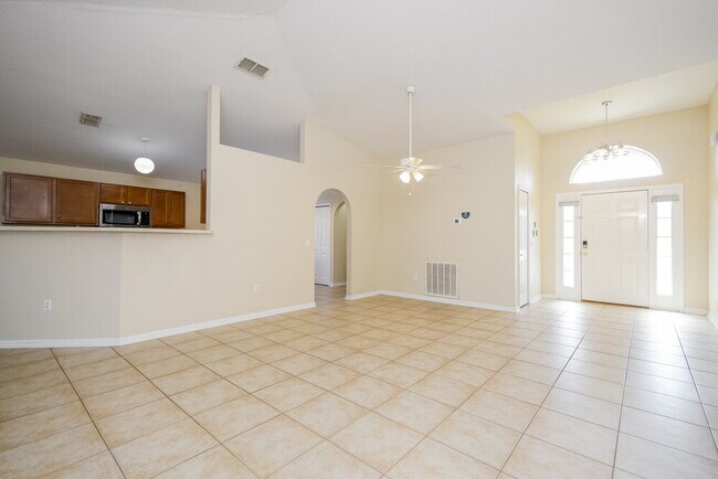 Building Photo - 5201 Silver Thistle Ln
