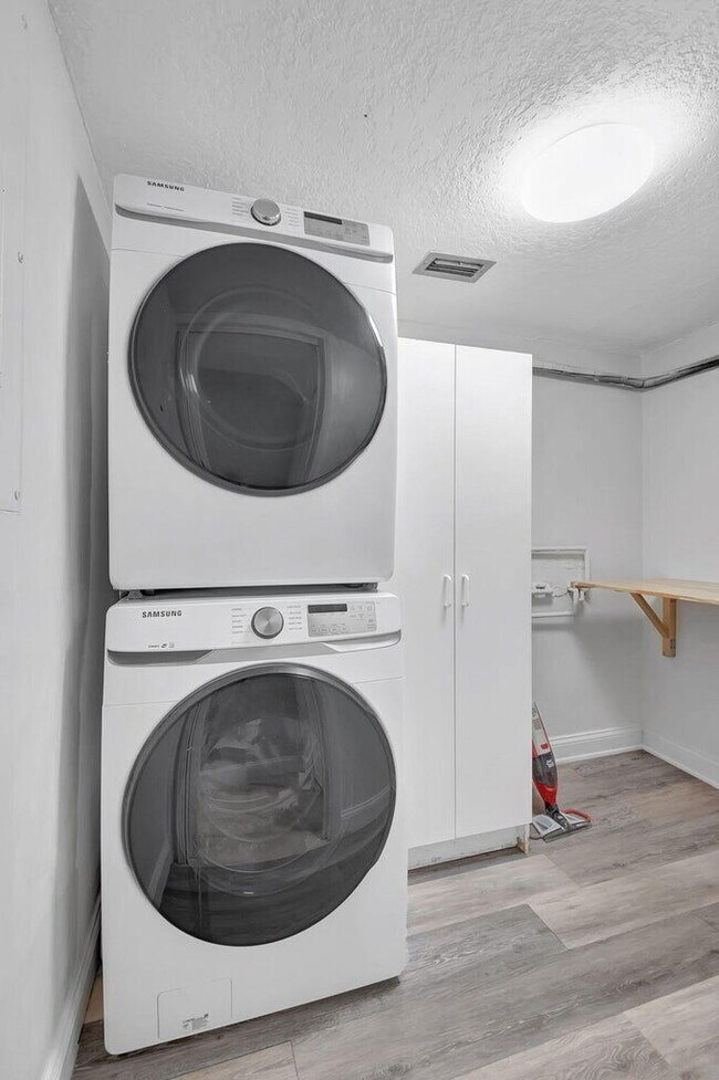 7715 La Mirada Dr Unit 7715, Boca Raton, FL 33433 Condo for Rent in Boca Raton, FL