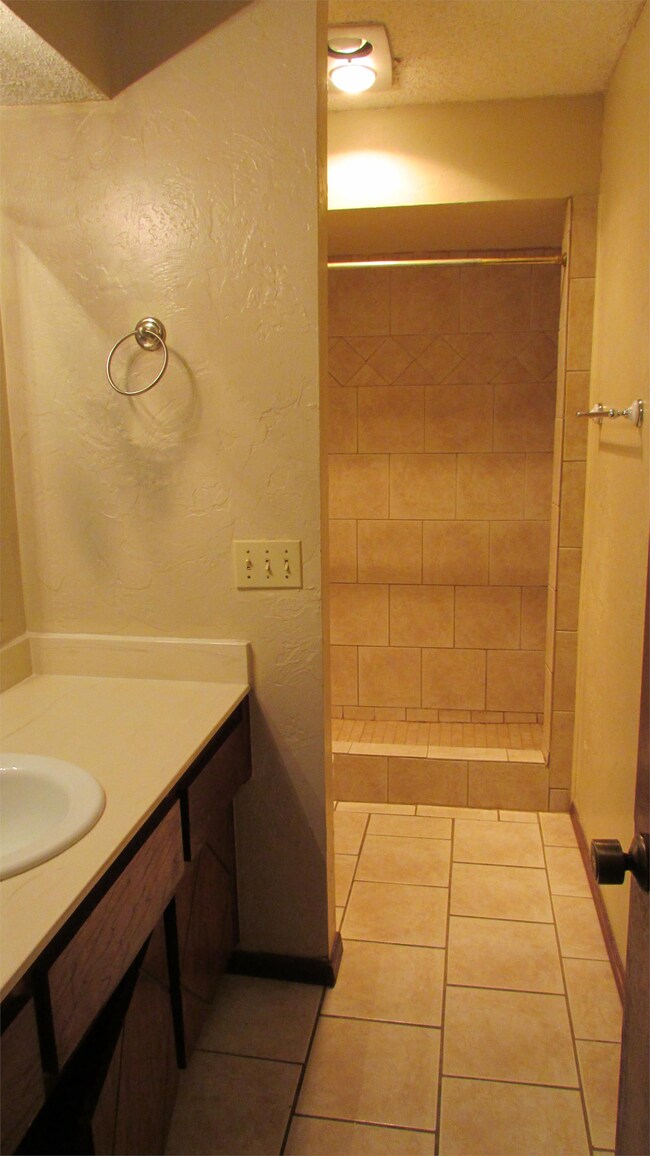 Foto del edificio - 10500 Harvest Moon Ave