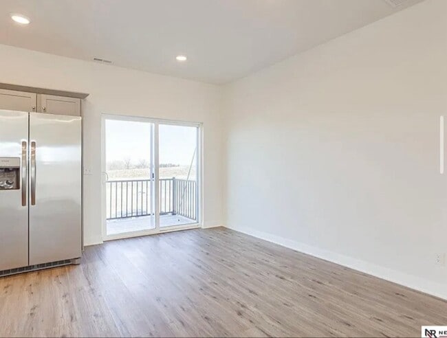 Building Photo - 4571 Leawood Ct
