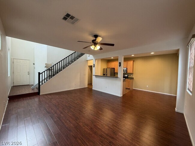 Foto del edificio - 6280 W Levi Ave