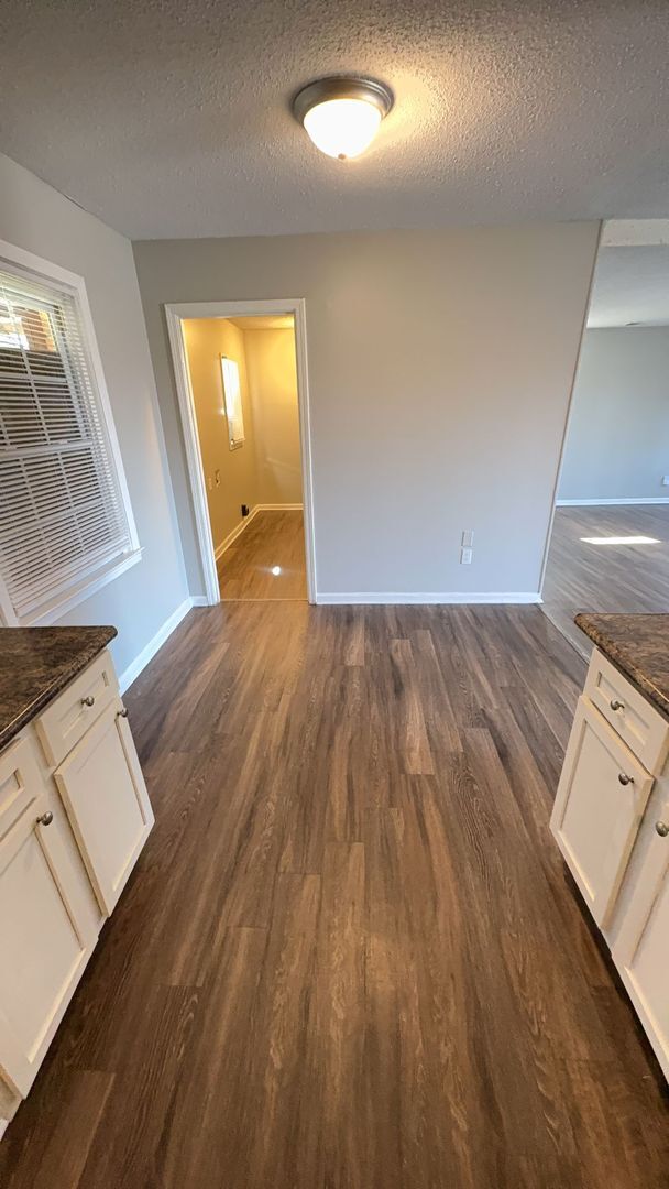 Foto del edificio - Well Maintained 3 bedroom 1 bath Home - Open To Section 8