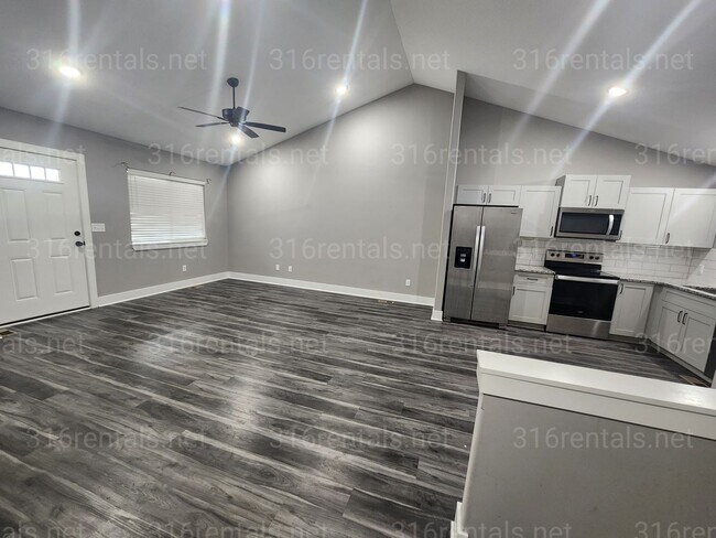 Foto del edificio - 5258 N Plumthicket St