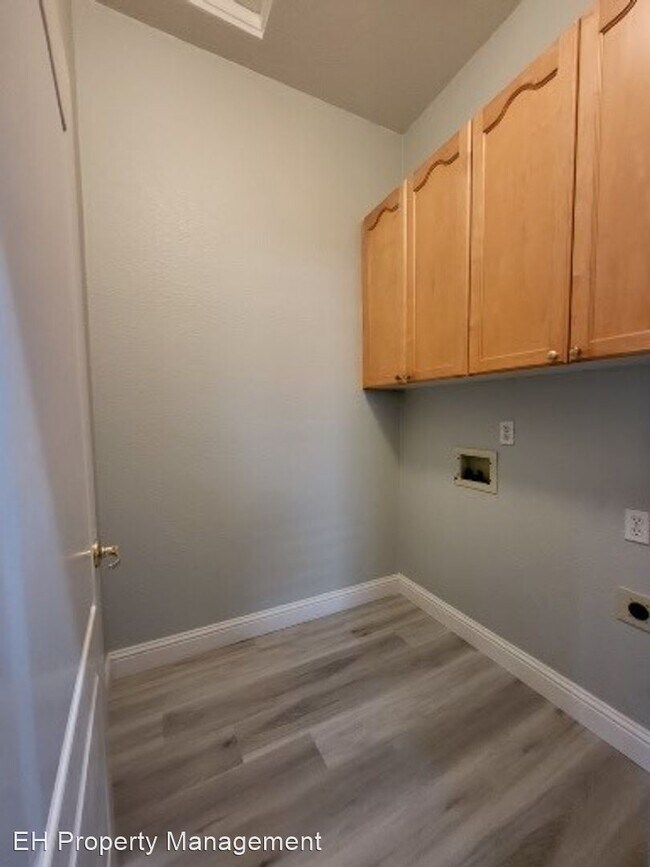 Foto del edificio - 4 br, 2 bath House - 2417 Dinwiddie Way