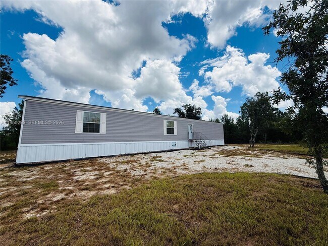 Foto del edificio - 334 Oak Crest Dr