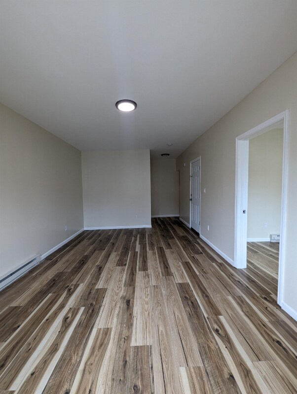 Building Photo - 113 S 11th St