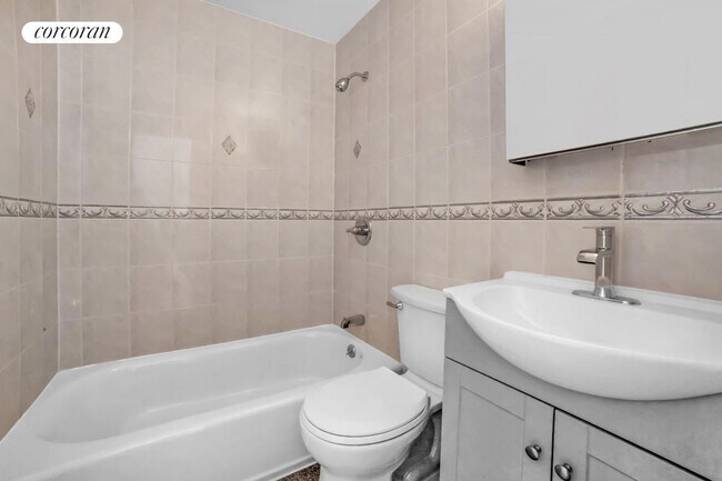 Foto del edificio - 355 E 77th St