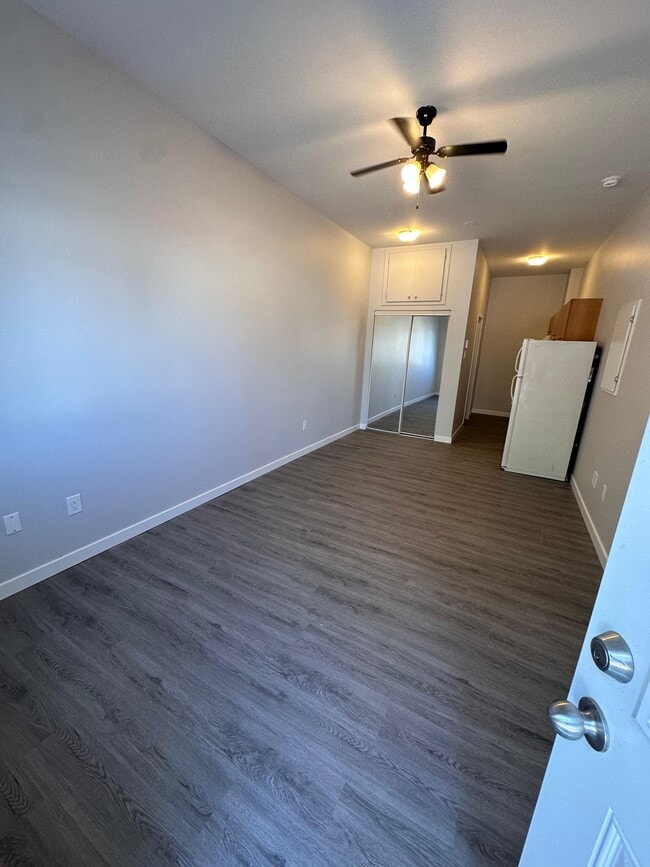 Building Photo - Affordable bachelor apartment available at...