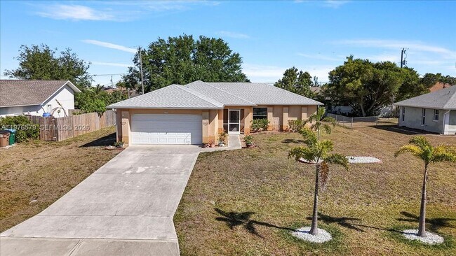 Foto del edificio - 1205 SW 29th Terrace