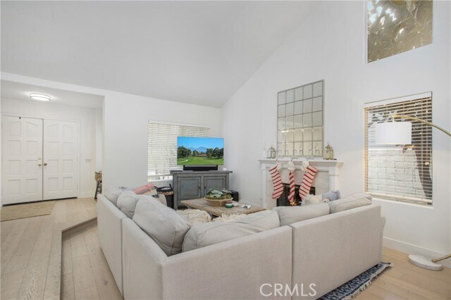 Building Photo - 20 Alcott Pl