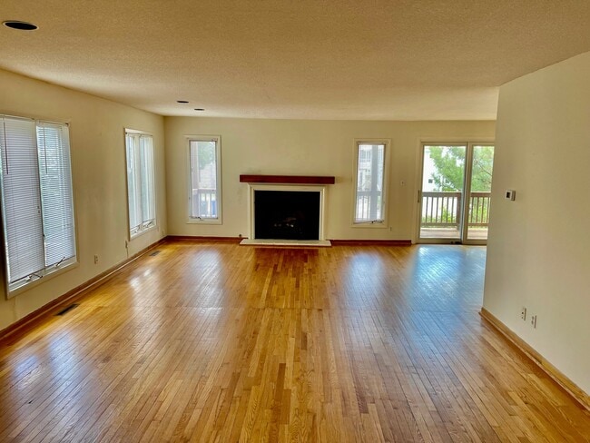 Living Room - 109 84th St