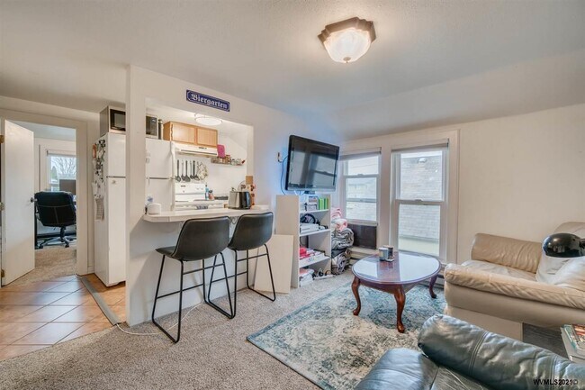 Foto del edificio - 503 NW 18th St