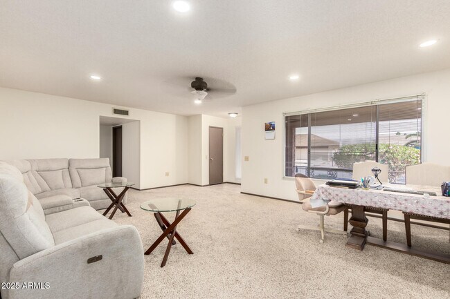 Foto del edificio - 12730 W Allegro Dr