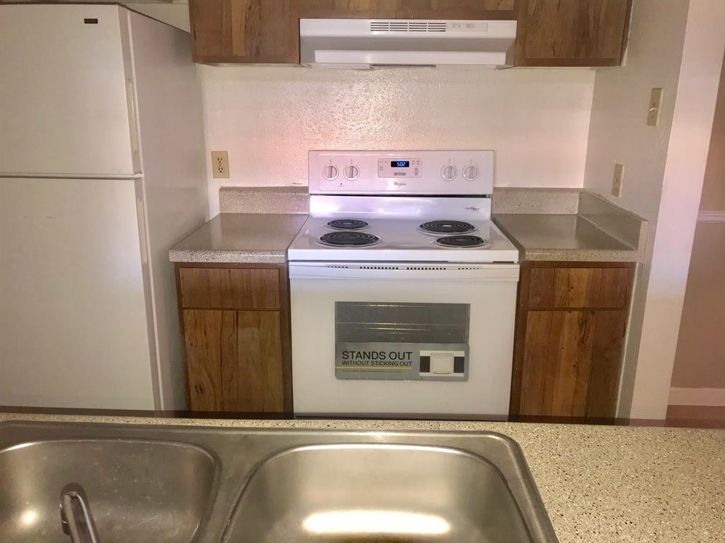 Foto principal - 9767 Pagewood Ln