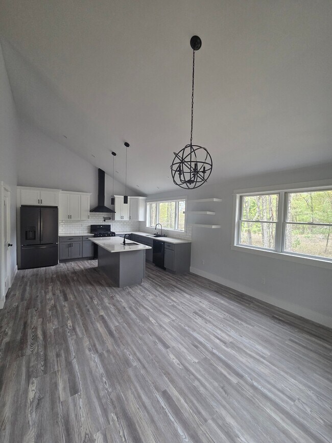 Foto del edificio - 399 Stony Mountain Rd