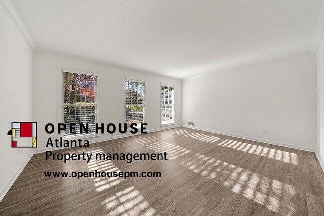 Foto del edificio - 3350 Turtle Lake Club Dr SE, Marietta