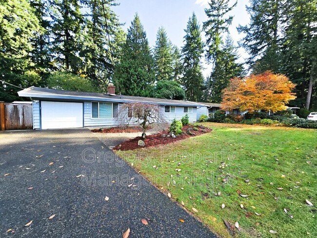 Building Photo - 7840 135th Ave NE