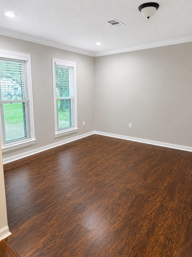 Building Photo - 1407 Skrivanek Ct