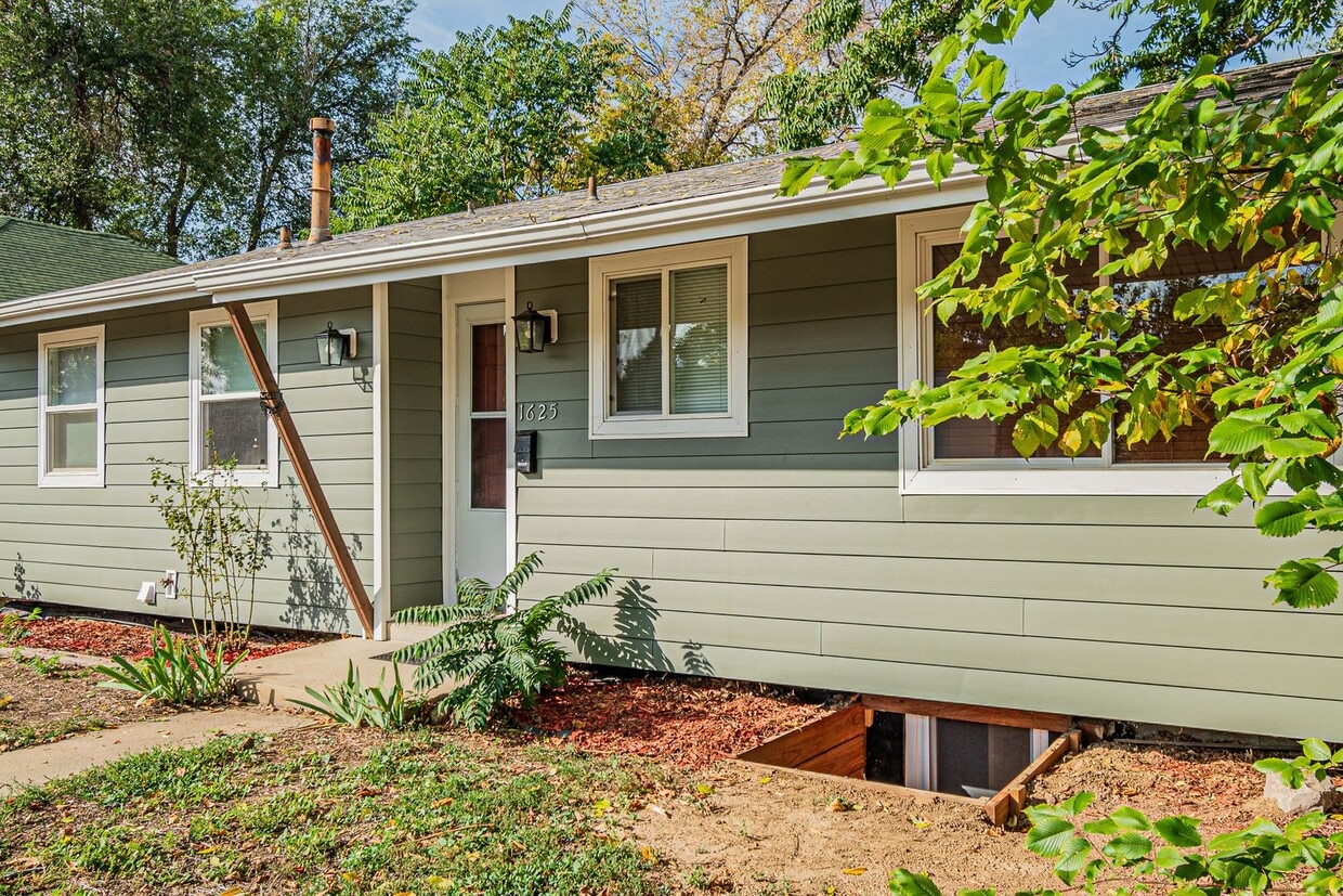 Affordable 4BD, 2BA East Denver Home - Affordable 4BD, 2BA East Denver Home