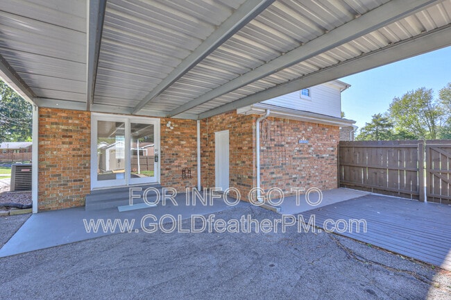 Building Photo - 109 Harrow Ct