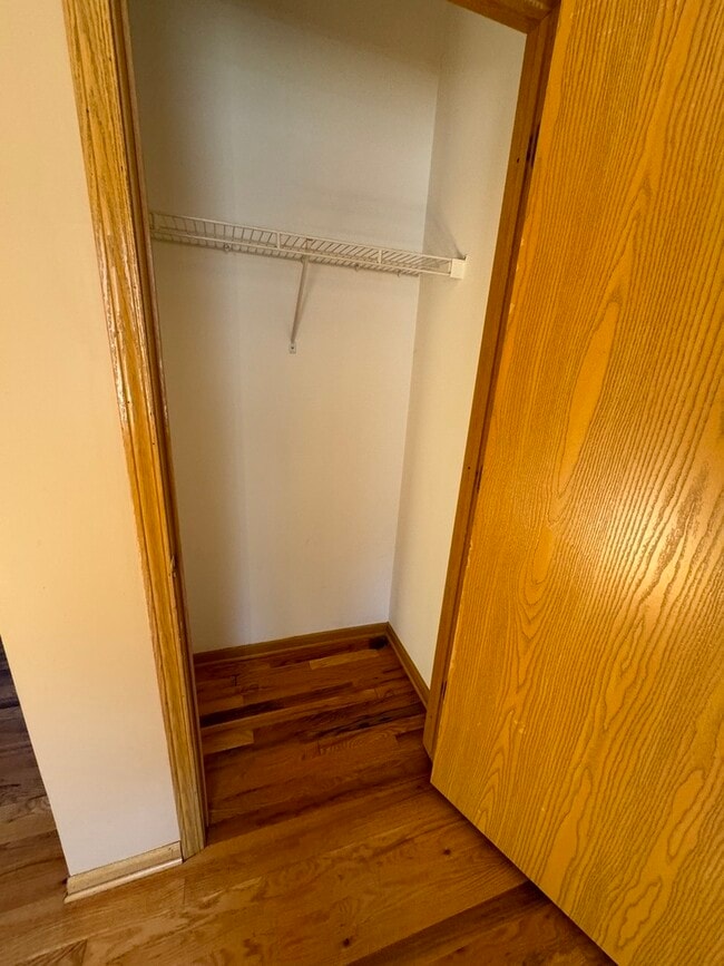 Building Photo - 5428 S Loomis Blvd