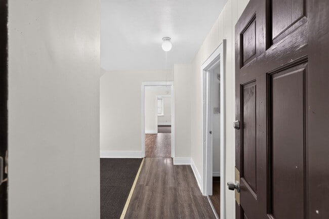 Building Photo - 97 Kilhoffer St