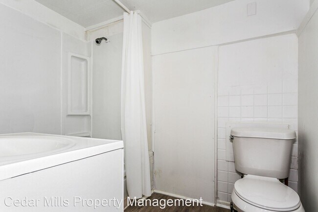 Building Photo - 1 br, 1 bath House - 304 N Elder