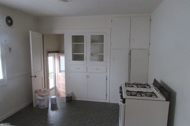 Foto del edificio - 4 br, 1 bath House - 1840 Berkley Ave SW