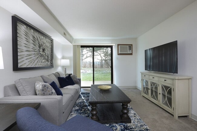 Interior Photo - Corner Ridge Apartments
