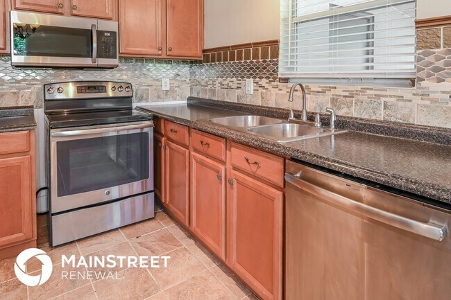 Foto del edificio - 11734 Cape Horn Ave