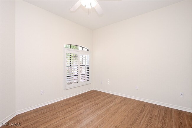 Foto del edificio - 5805 Grande Reserve Way