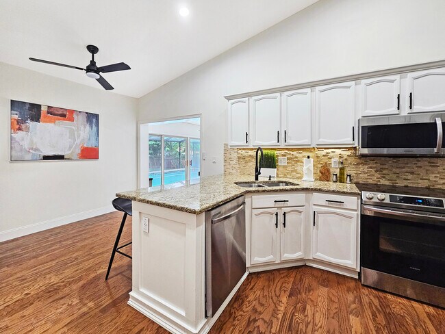Foto del edificio - 11402 Suncreek Pl