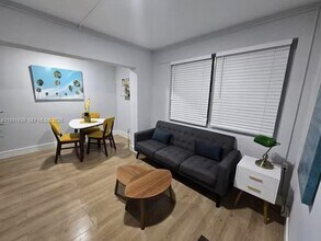 Building Photo - 845 NW 3rd St