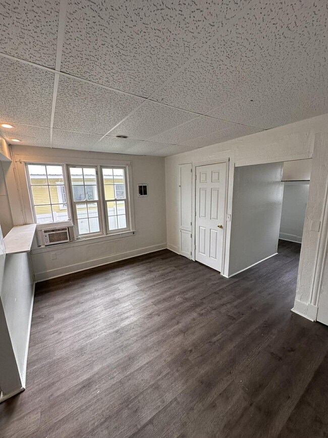 Foto del edificio - 600 Douglas St