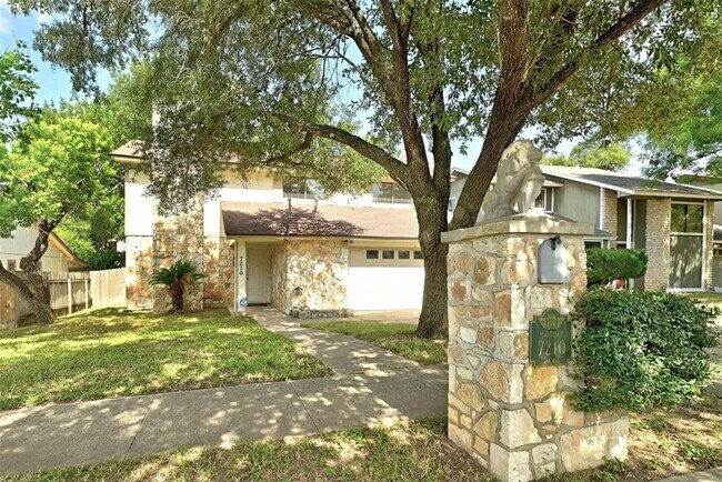 Foto del edificio - 7210 Bill Hughes Rd