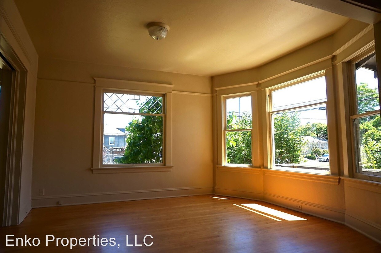 Primary Photo - 3 br, 1.5 bath House - 2425 NE Alberta St