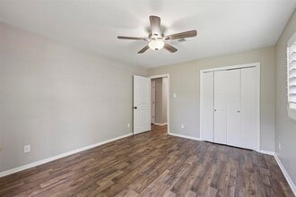 Building Photo - 1135 Ivy Ln