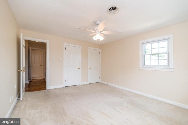 Building Photo - 704 Yardley Cmn